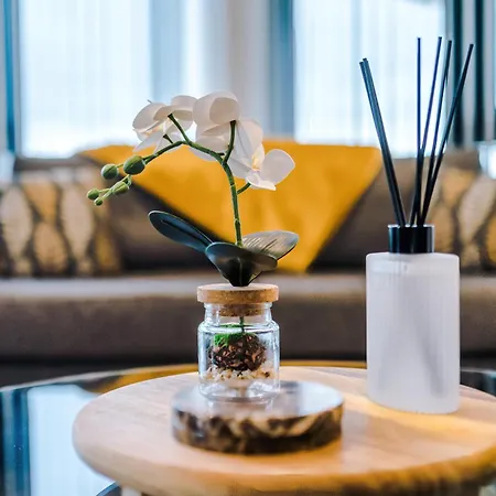 Flat 38, Axis - Centre, Roof Terrace, Free Parking