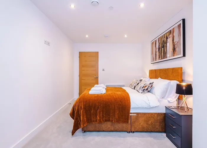 Flat 38, Axis - Centre, Roof Terrace, Free Parking *