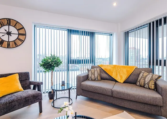 Flat 38, Axis - Centre, Roof Terrace, Free Parking * Leeds (West Yorkshire)