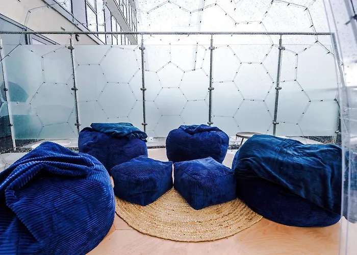 Flat 38, Axis - Centre, Roof Terrace, Free Parking Leeds (West Yorkshire)