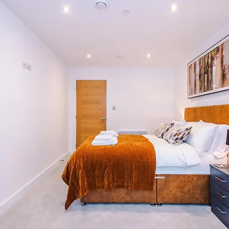 Flat 38, Axis - Centre, Roof Terrace, Free Parking *