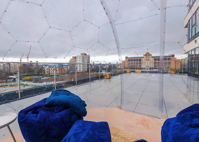 Flat 38, Axis - Centre, Roof Terrace, Free Parking * Leeds (West Yorkshire)